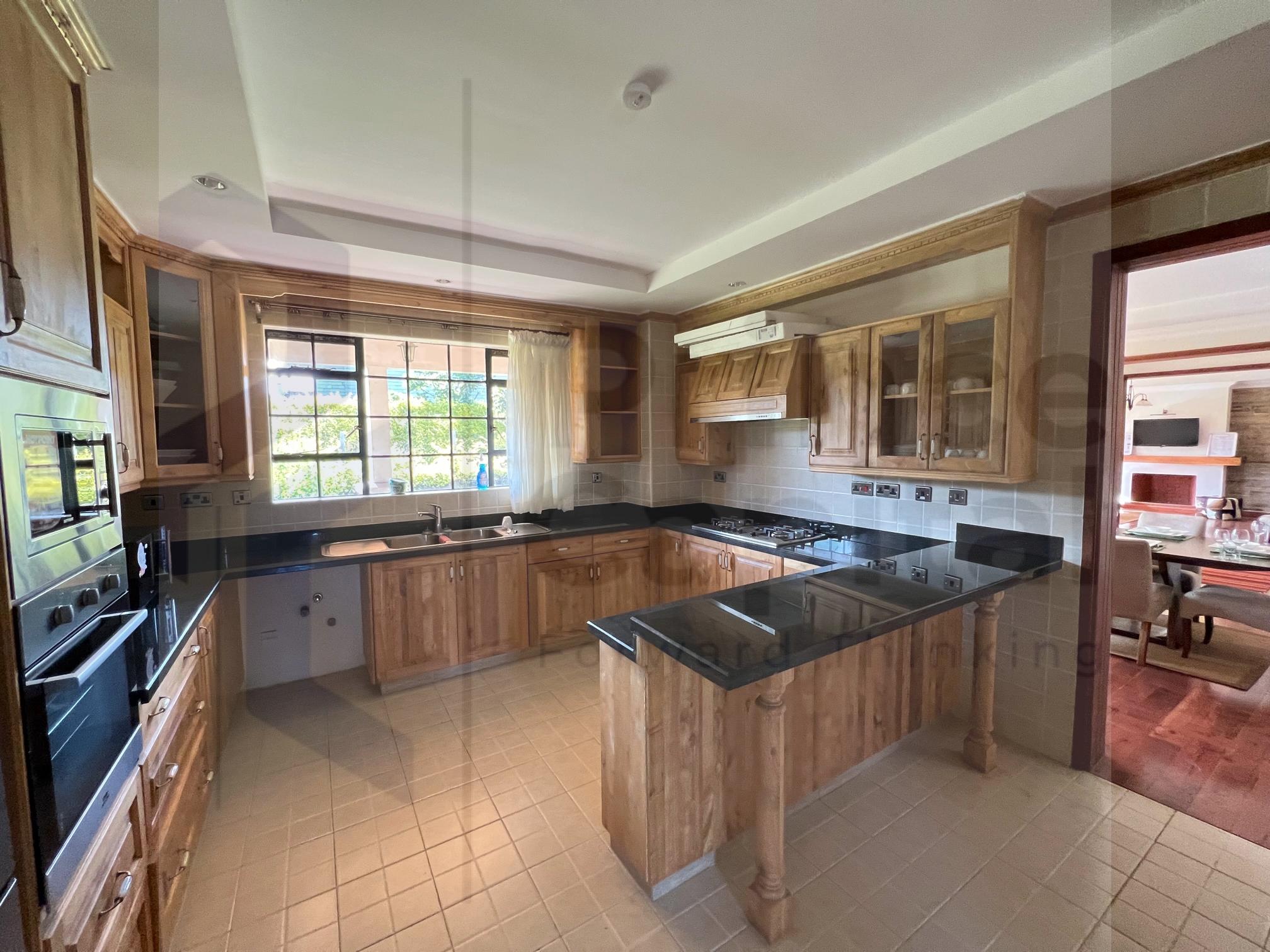 Karen Bogani Villas